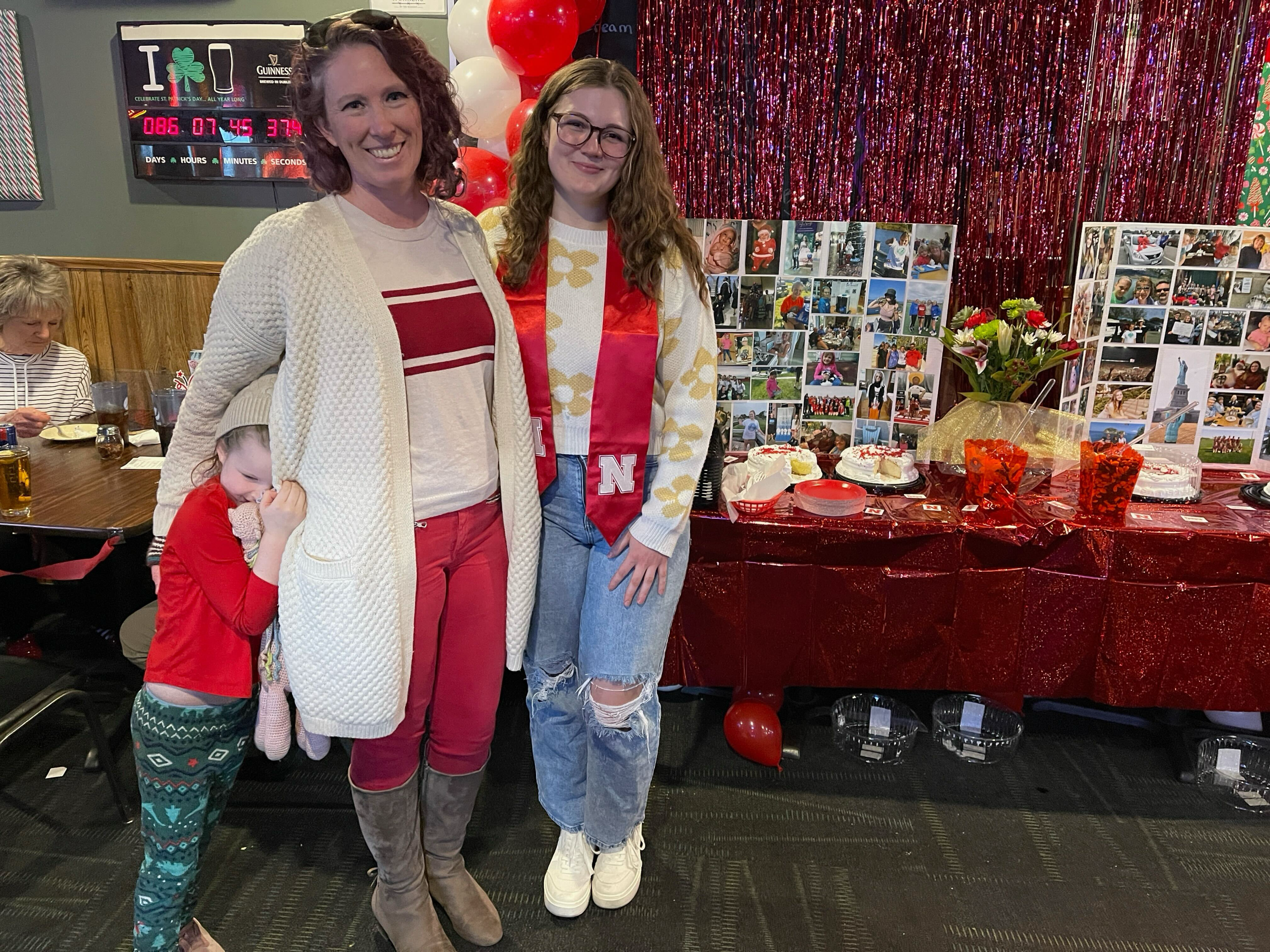 Haleigh's graduation party - Sexton Lab